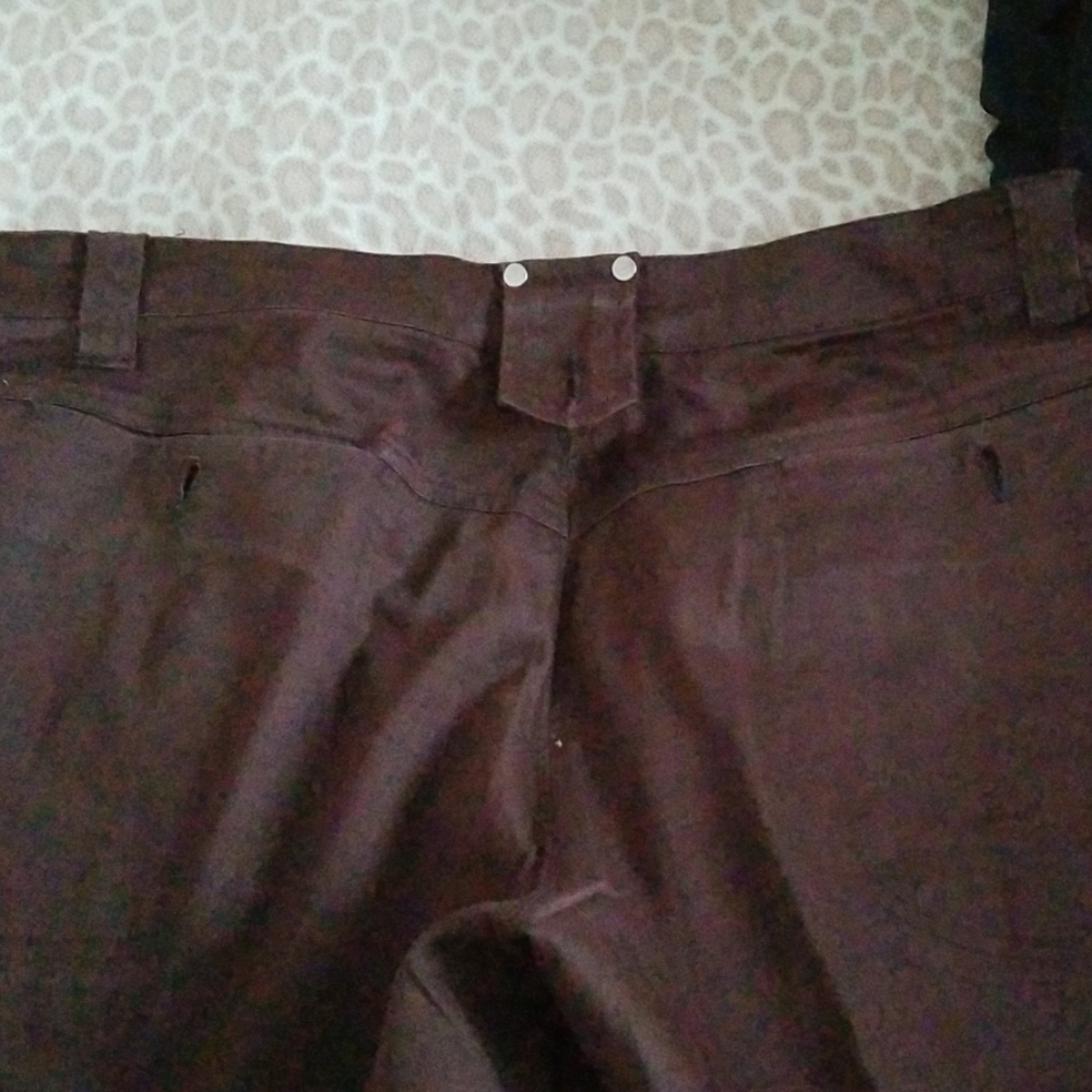 Pants - Picture 2 of 3